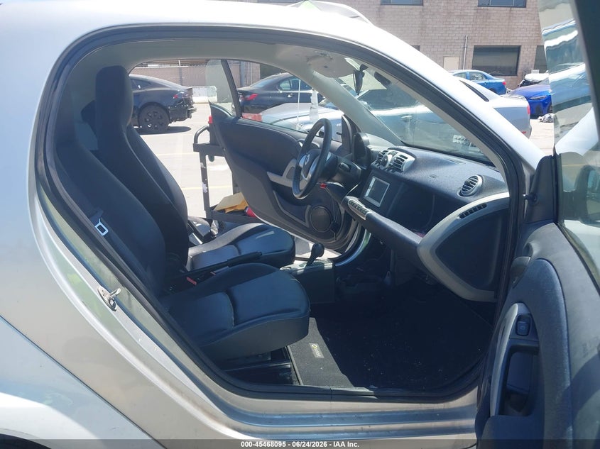 2015 SMART FORTWO auction photo 8