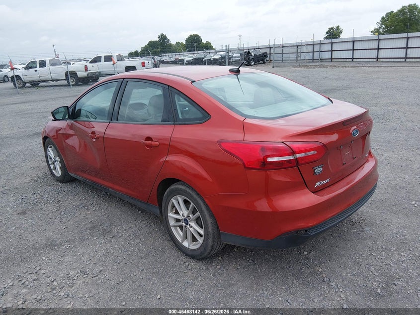 Vin: 1fadp3f25jl316670, lot: 45966280, ford focus se 20183