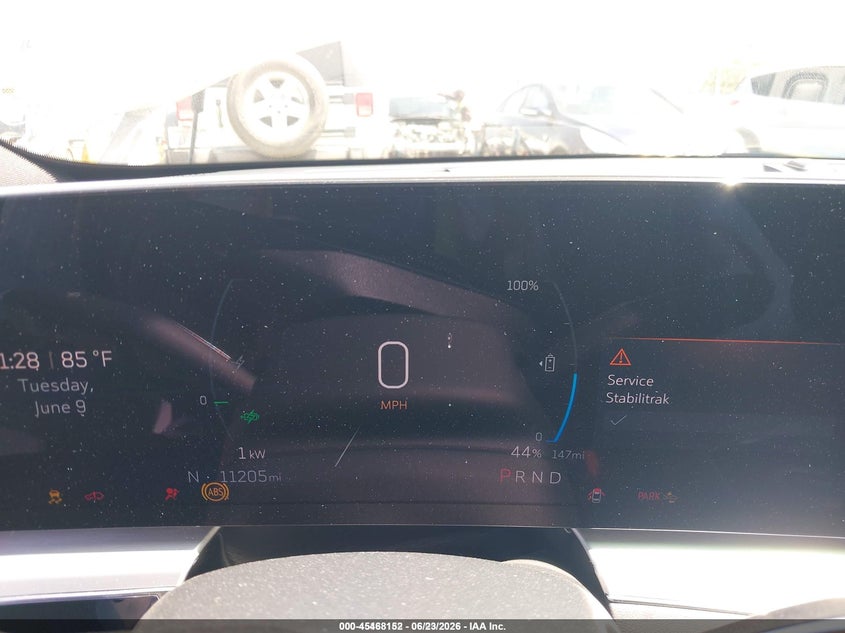 2025 CADILLAC LYRIQ auction photo 7