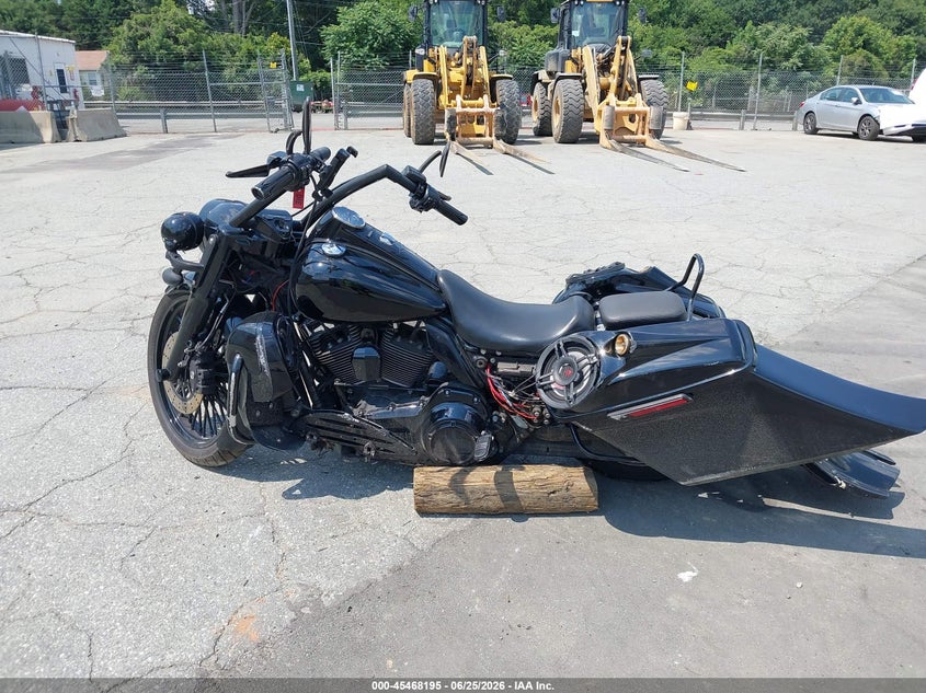 2014 Harley-Davidson Flhp Police Road King VIN: 1HD1FHM14EB645796 Lot: 45468195