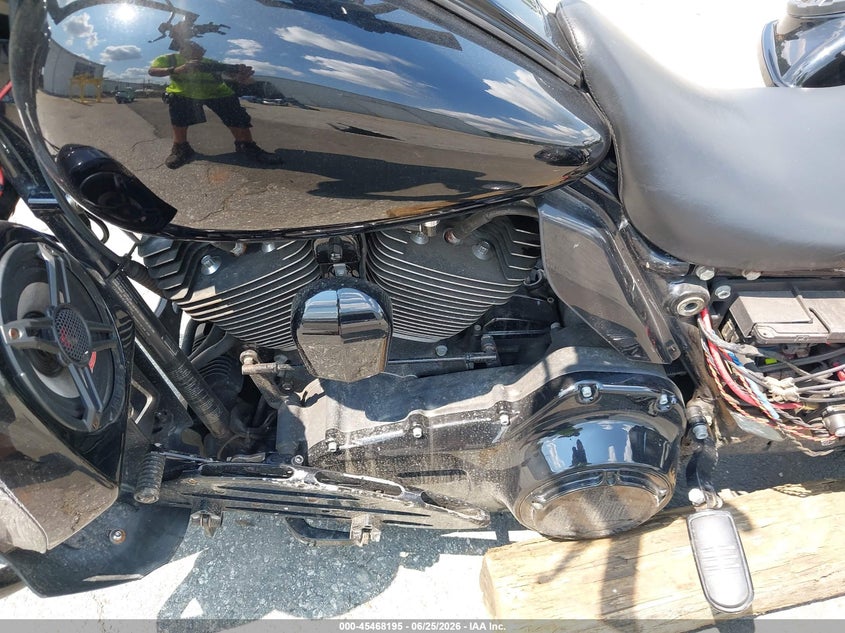 2014 Harley-Davidson Flhp Police Road King VIN: 1HD1FHM14EB645796 Lot: 45468195