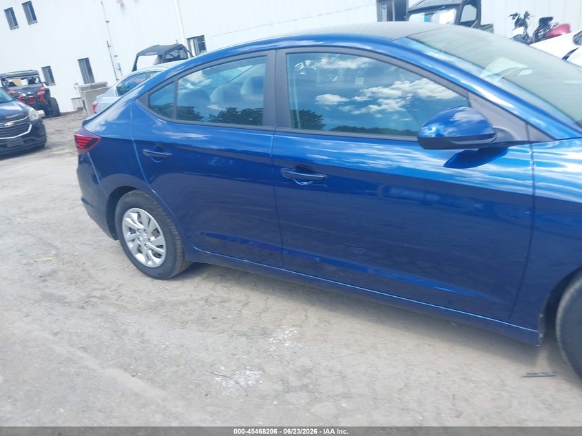 AtlanticExpress - Hyundai Elantra