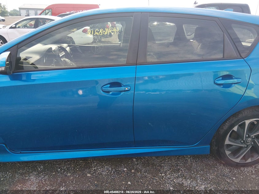 TOYOTA COROLLA IM - zdjęcie 14