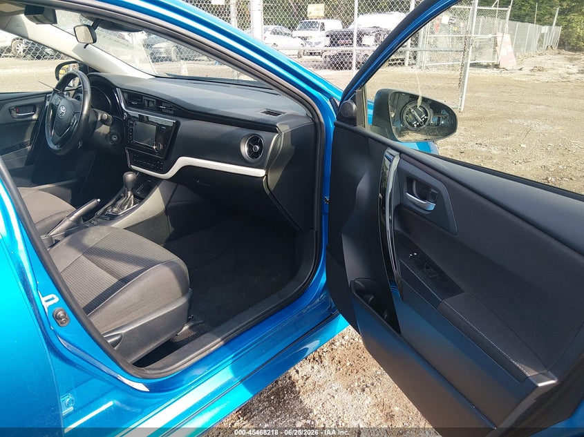 TOYOTA COROLLA IM - zdjęcie 5