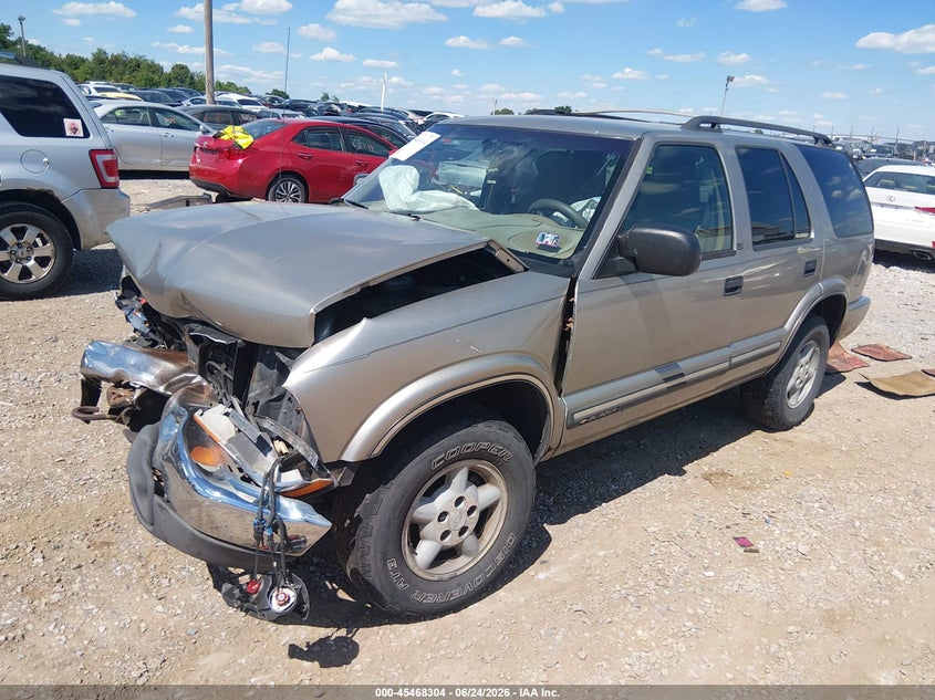1999 CHEVROLET BLAZER auction photo 2