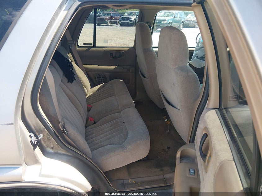 1999 CHEVROLET BLAZER auction photo 8