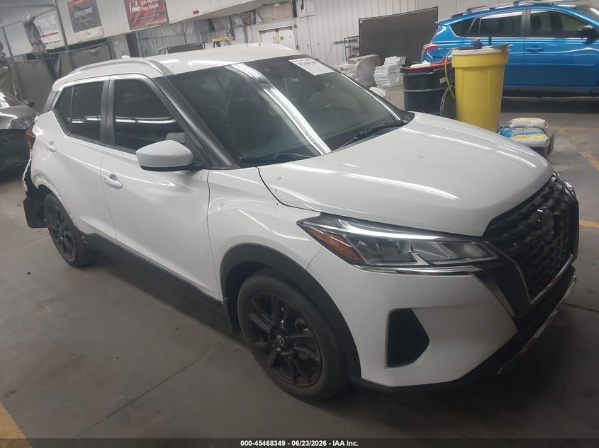 2023 NISSAN KICKS SV XTRONIC CVT