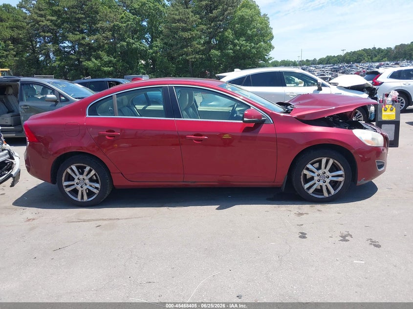 2012 Volvo S60 T5/T5 W/Moonroof VIN: YV1622FS6C2117481 Lot: 45468405