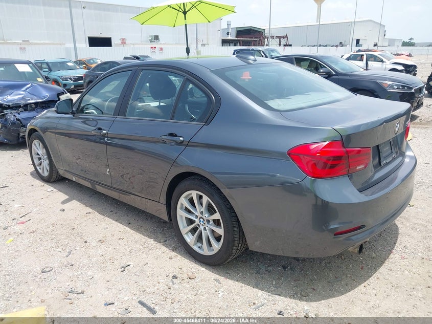 Vin: wba8e1g53hnu14073, lot: 45966549, bmw 320i 20173