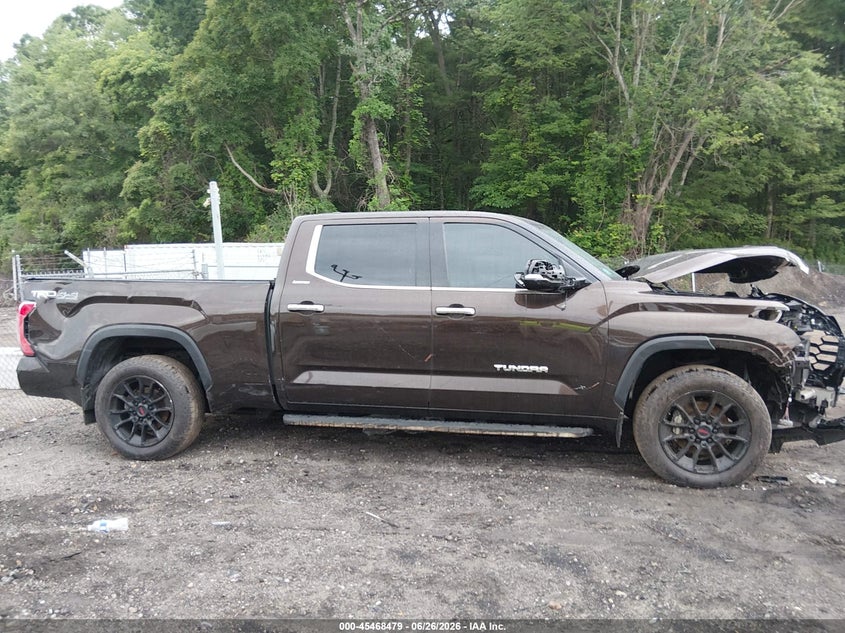 TOYOTA TUNDRA - zdjęcie 14