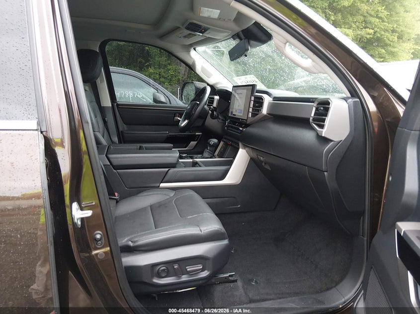 2022 TOYOTA TUNDRA auction photo 5
