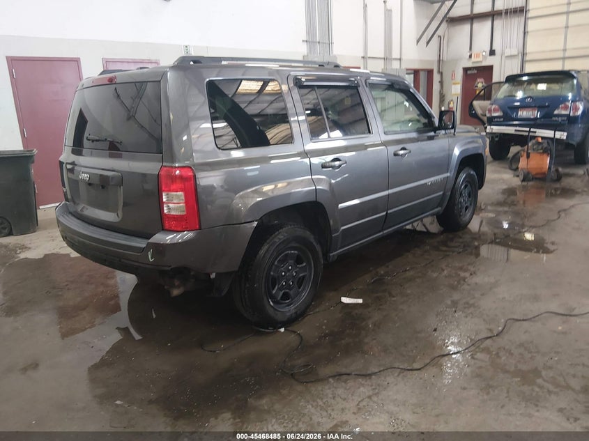 2017 JEEP PATRIOT auction photo 4