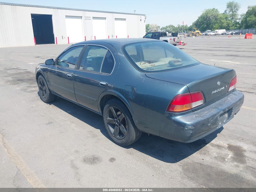 AtlanticExpress - Nissan Maxima