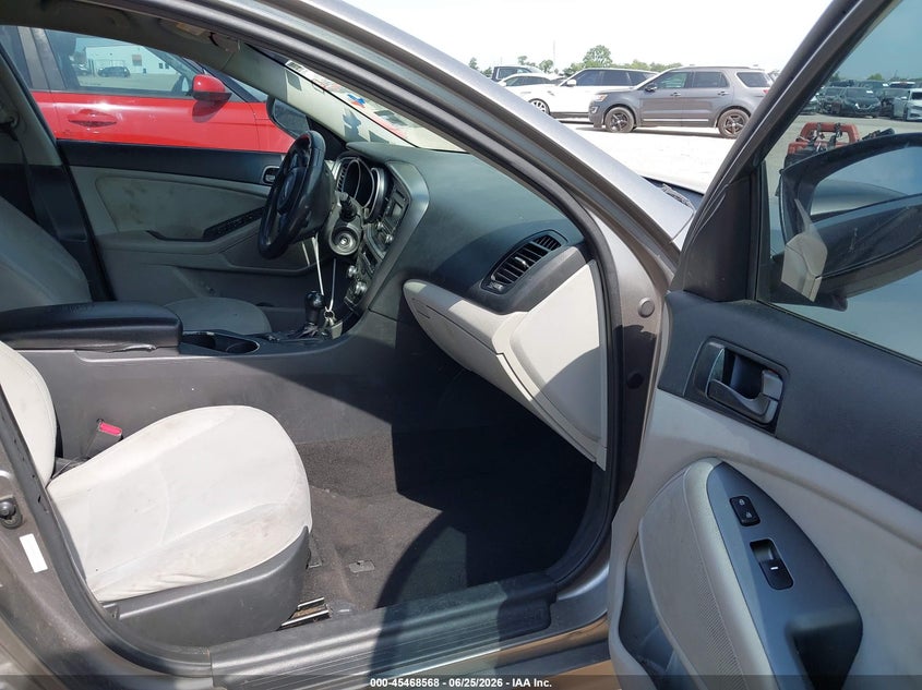 2015 KIA OPTIMA auction photo 5