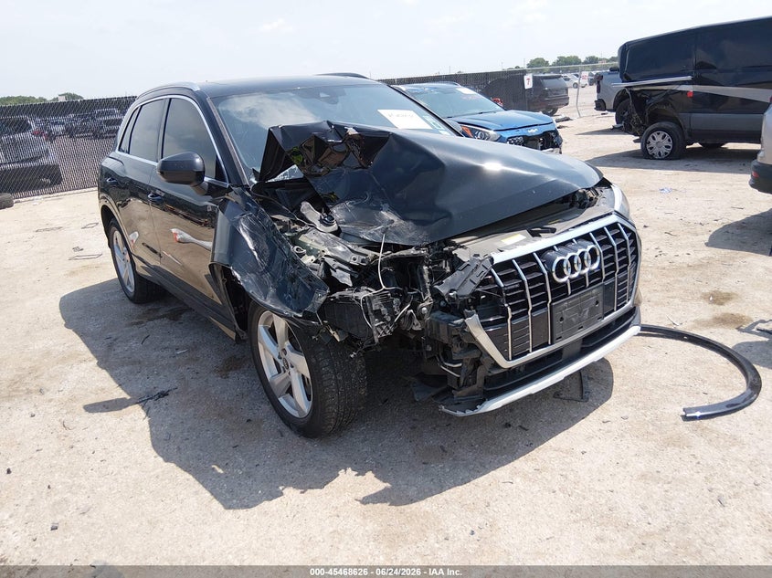 Vin: wa1aucf3xn1004953, lot: 45966763, audi q3 premium 40 tfsi quattro tiptronic 2022 img_1
