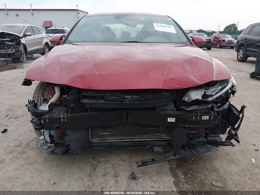 2022 HYUNDAI ELANTRA auction photo 6