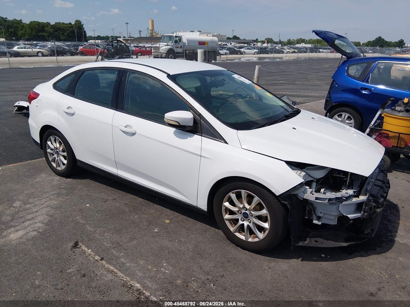 Vin: 1fadp3f28hl253204, lot: 45966929, ford focus se 2017 img_1