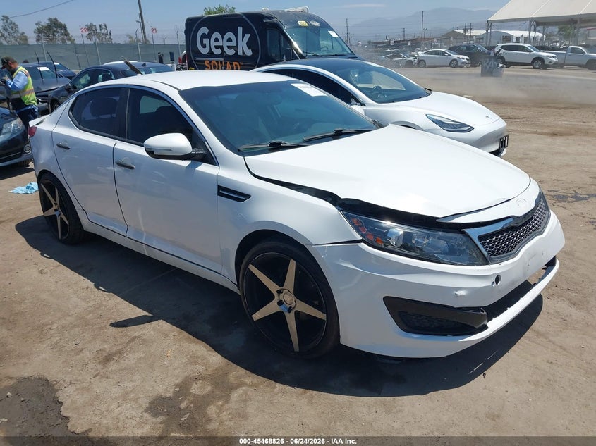 2011 KIA OPTIMA LX