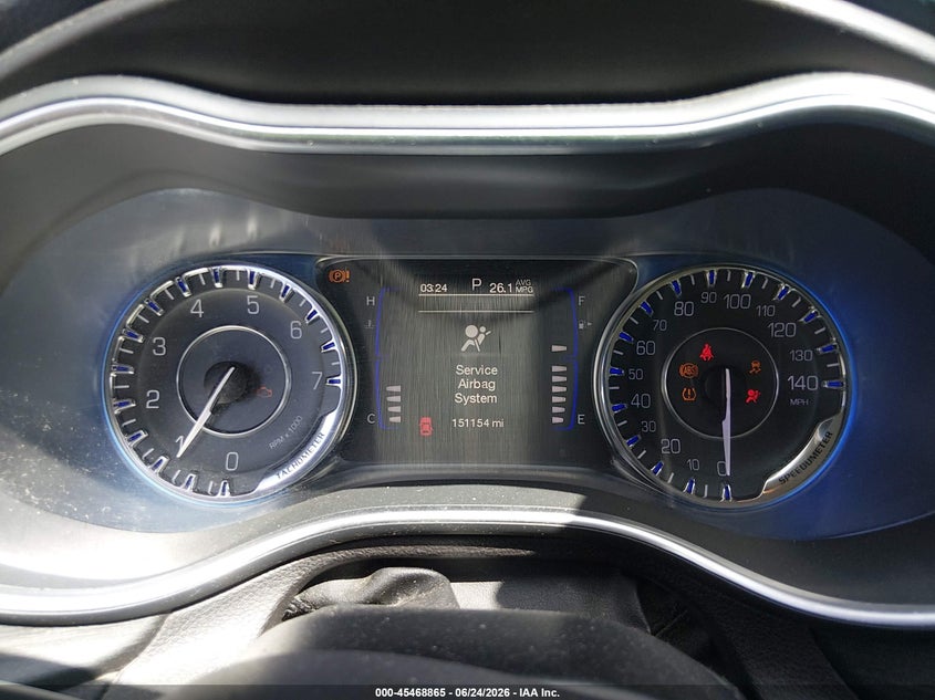 2015 CHRYSLER 200 auction photo 7
