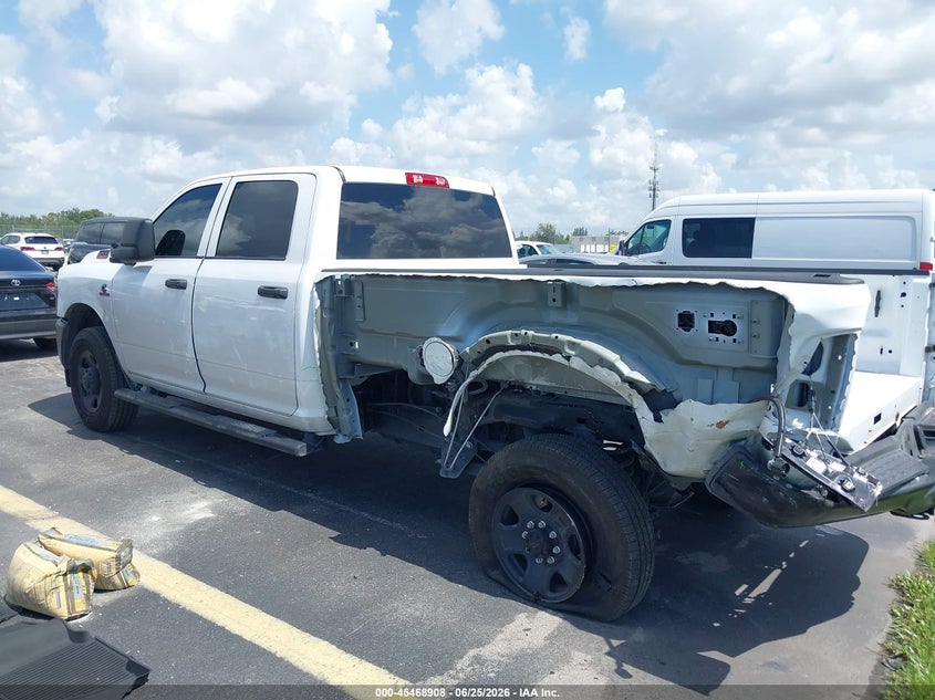 Vin: 3c6ur5hl5tg158053, lot: 45967045, ram 2500 tradesman  4x4 8' box 20263