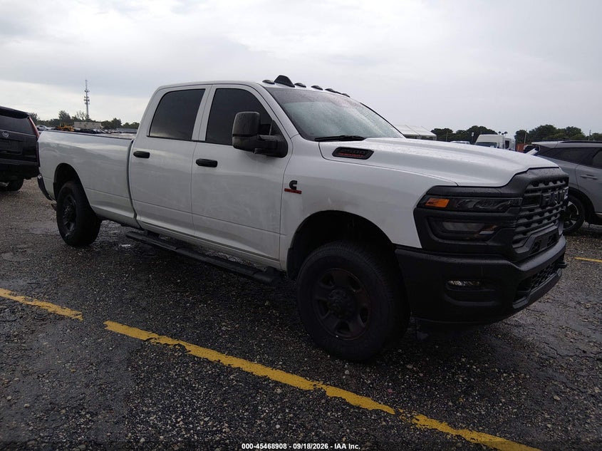 Vin: 3c6ur5hl5tg158053, lot: 45967045, ram 2500 tradesman  4x4 8' box 2026 img_1