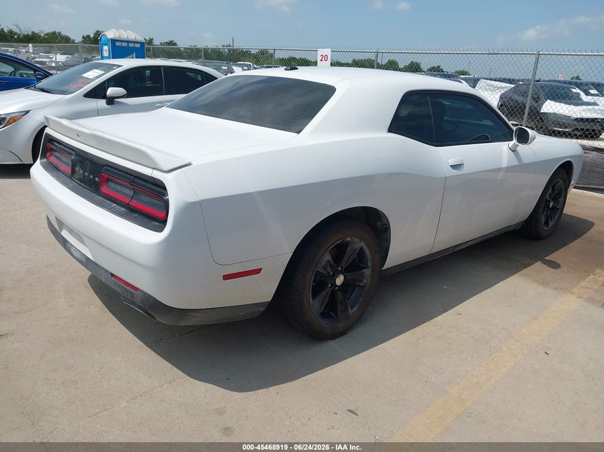 Vin: 2c3cdzag5lh213550, lot: 45967056, dodge challenger sxt 20204