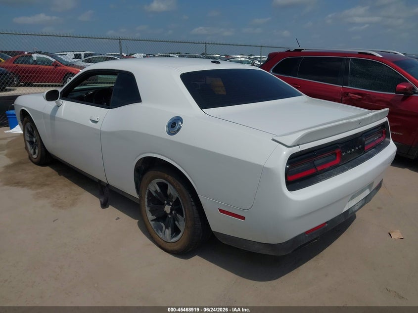 2020 DODGE CHALLENGER SXT · Фото 3