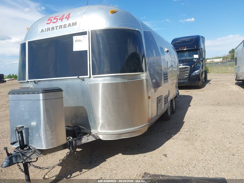 2006 AIRSTREAM 22 CCD auction photo 2