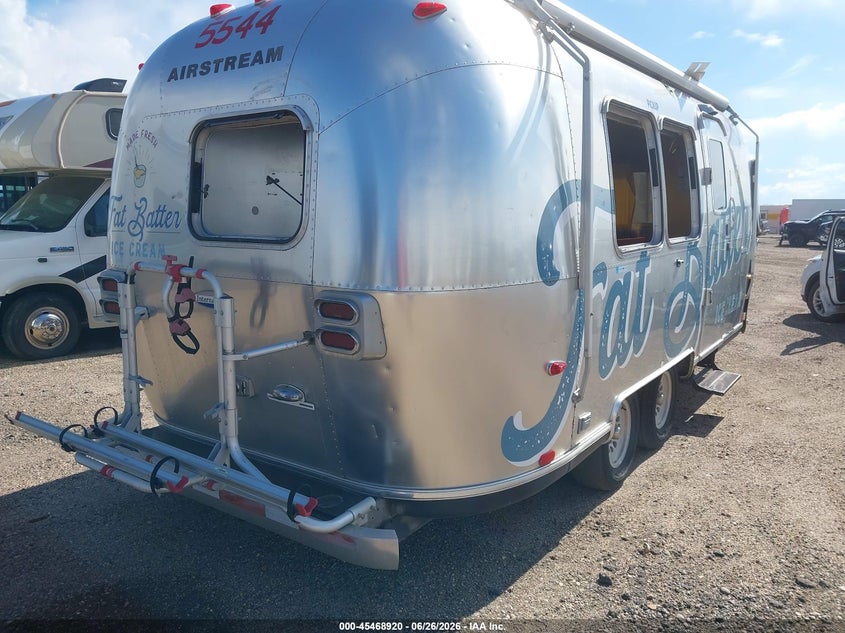 2006 AIRSTREAM 22 CCD auction photo 4
