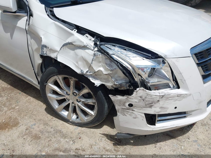 2017 CADILLAC XTS auction photo 6