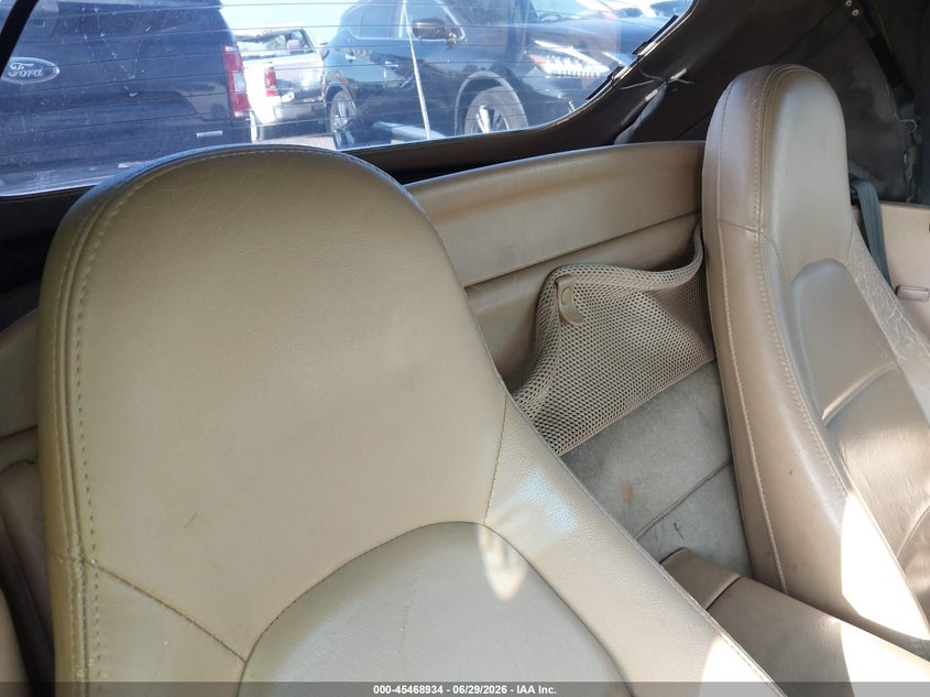 1999 Mazda Mx-5 Miata Leather Pkg/Popular Equipment Pkg/Sports Pkg/Touring Pkg VIN: JM1NB3533X0117523 Lot: 45468934