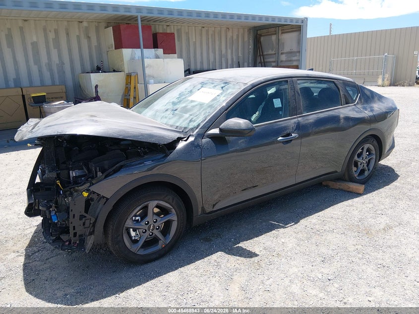 Vin: 3kpft4de7te354835, lot: 45967080, kia k4 lxs 20262