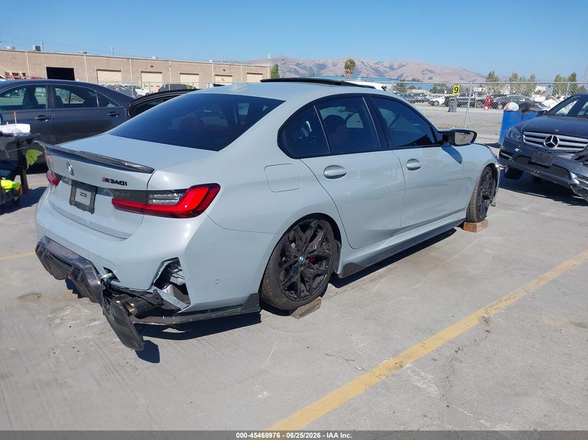 2025 BMW M340I auction photo 4