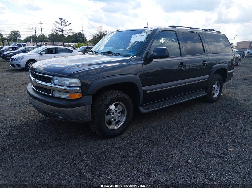 2003 CHEVROLET SUBURBAN 1500 auction photo 2