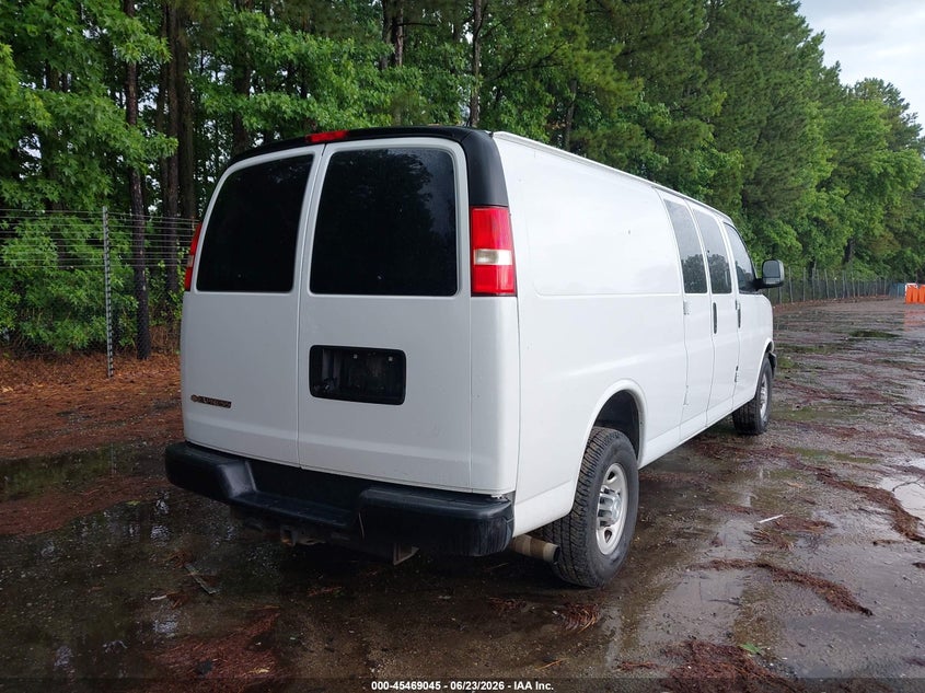 2018 CHEVROLET EXPRESS 3500 WORK VAN VAN 6.0L V-8 VVT, 341HP