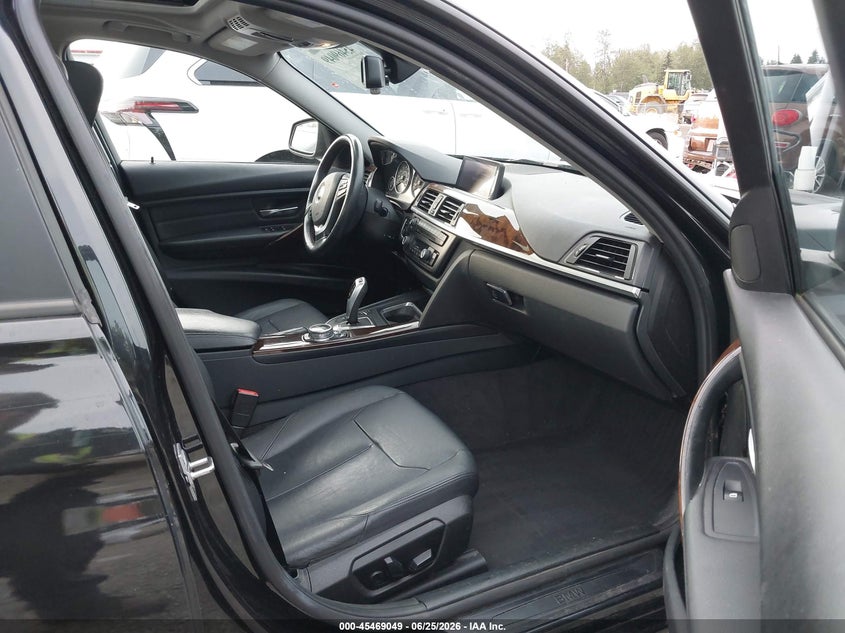 2014 BMW 328I XDRIVE — Фото 17