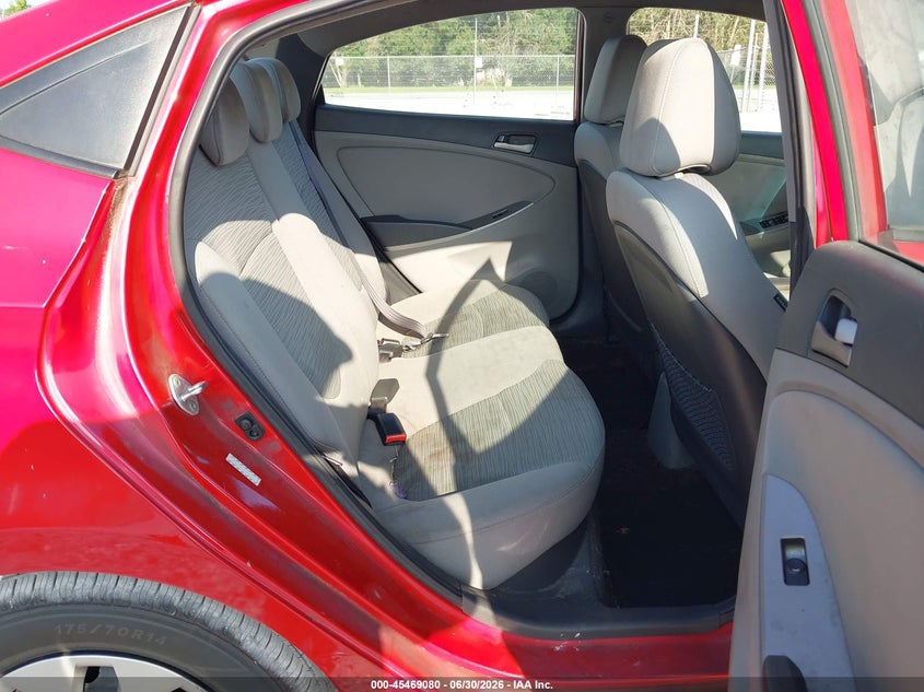 2015 Hyundai Accent Gls VIN: KMHCT4AE6FU868619 Lot: 45469080