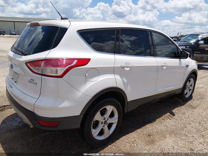 2014 FORD ESCAPE auction photo 4