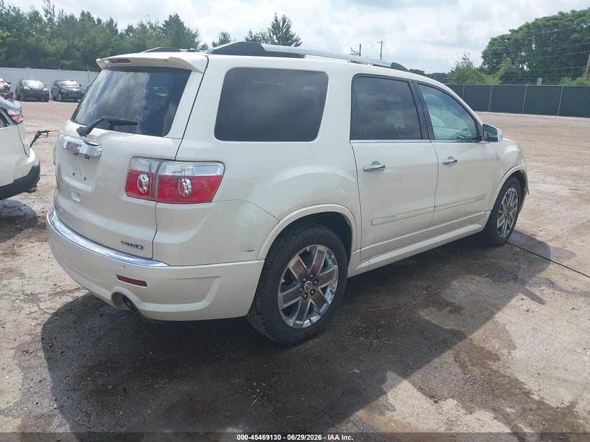 2012 GMC ACADIA auction photo 4