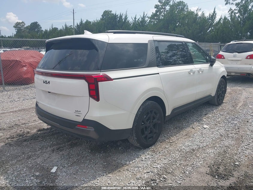 2026 KIA CARNIVAL MPV HYBRID auction photo 4