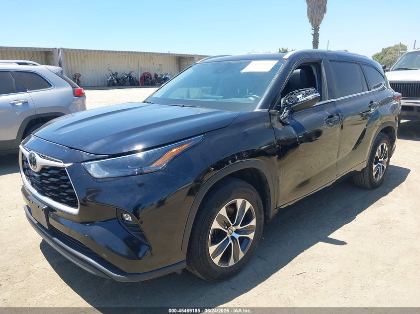 2024 Toyota Highlander Xle 5TDKDRAHXRS534414 photo 1