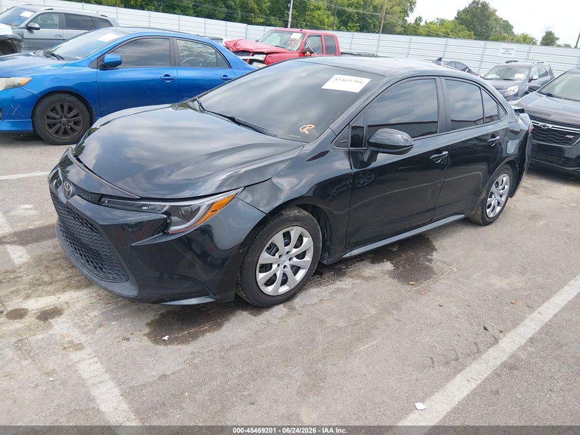 5YFEPMAE0NP378867 2022 TOYOTA COROLLA LE photo 1