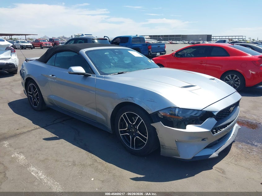 FORD MUSTANG - zdjęcie 1