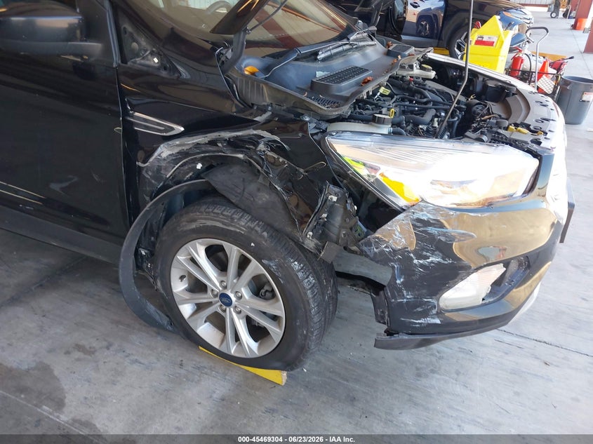 2019 FORD ESCAPE auction photo 6