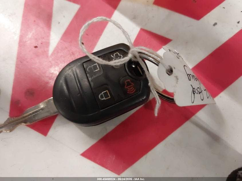 2012 FORD MUSTANG V6/V6 PREMIUM · Фото 11