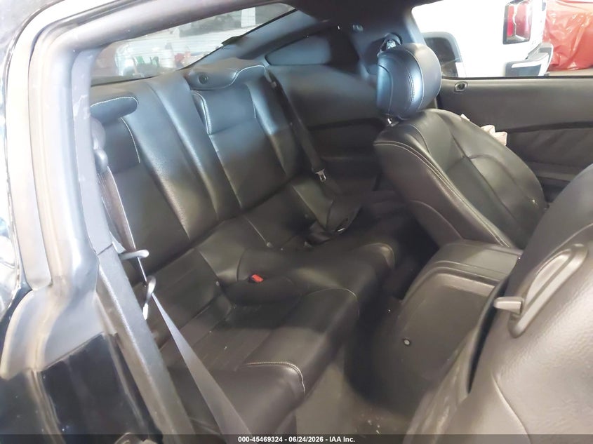 2012 FORD MUSTANG V6/V6 PREMIUM · Фото 8