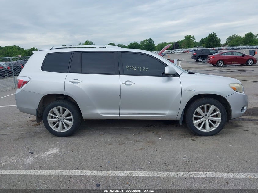 AtlanticExpress - Toyota Highlander Hybrid