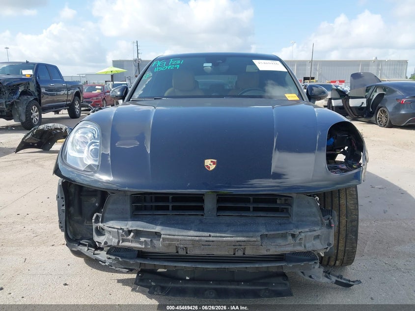 2018 Porsche Macan VIN: WP1AA2A56JLB12016 Lot: 45469426