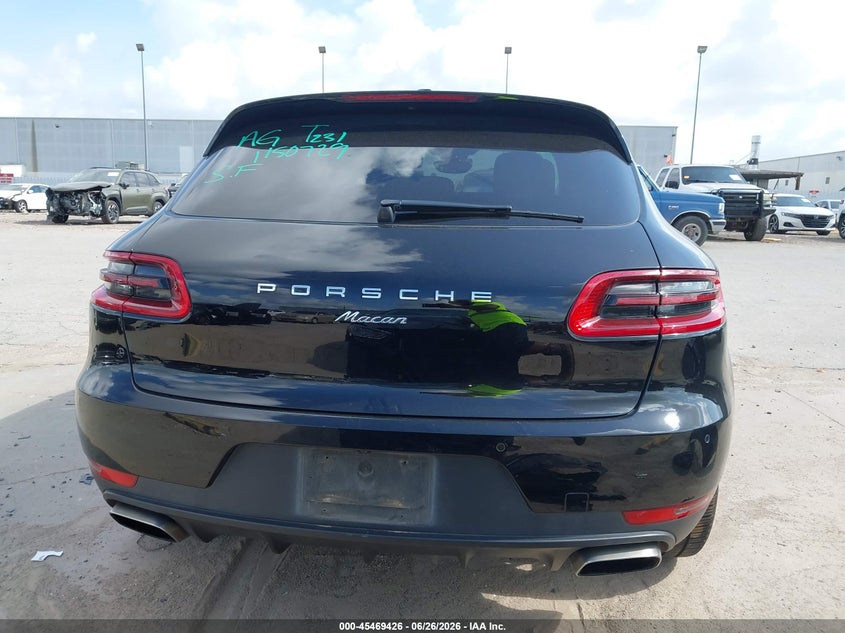 2018 Porsche Macan VIN: WP1AA2A56JLB12016 Lot: 45469426