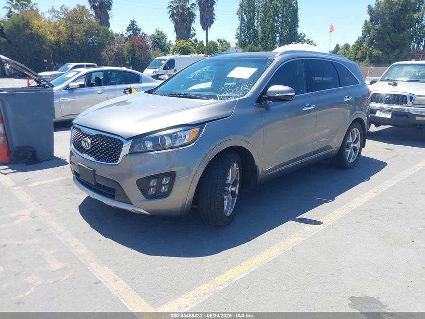 2016 KIA SORENTO auction photo 2